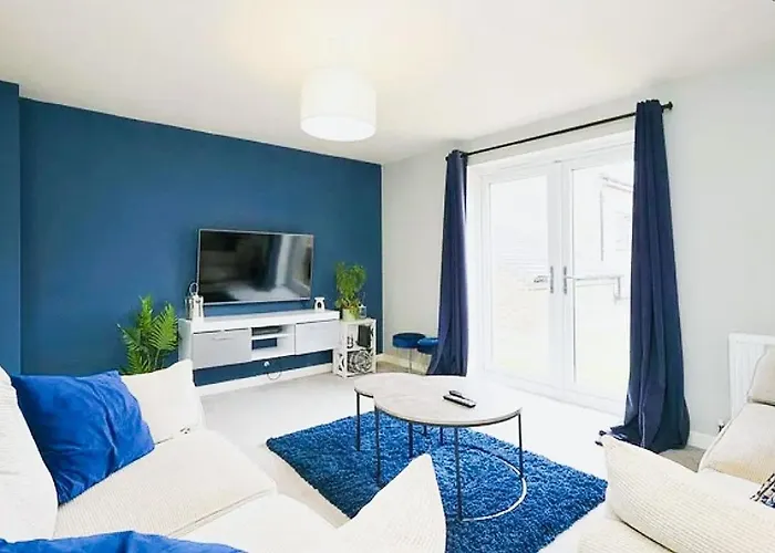 Spacious Townhouse For Contractors And Families 度假居 利兹